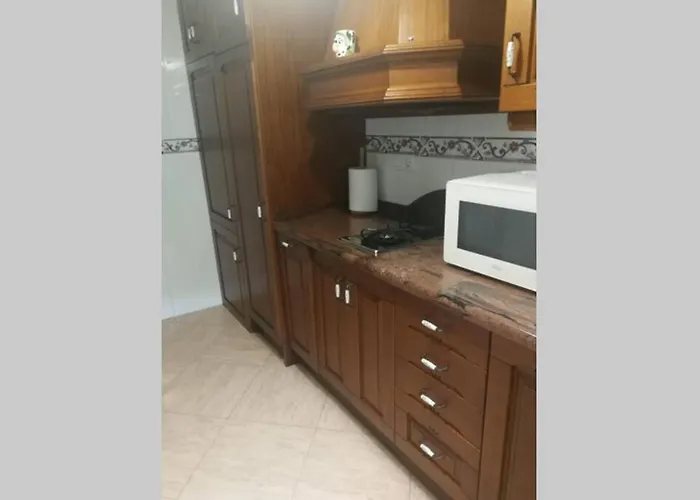 Apartamento En El Paseo De Manuel Noriega, Nº 9, Con Jardin Privado, Wifi, En Comillas
